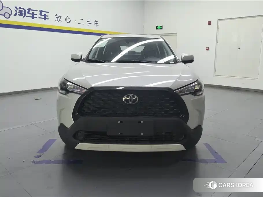 Toyota Corolla 2026 Белый из Китая, фото 6