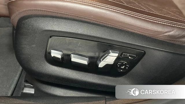 BMW 5 Series (G30) 2022 Белый из Кореи, фото 6