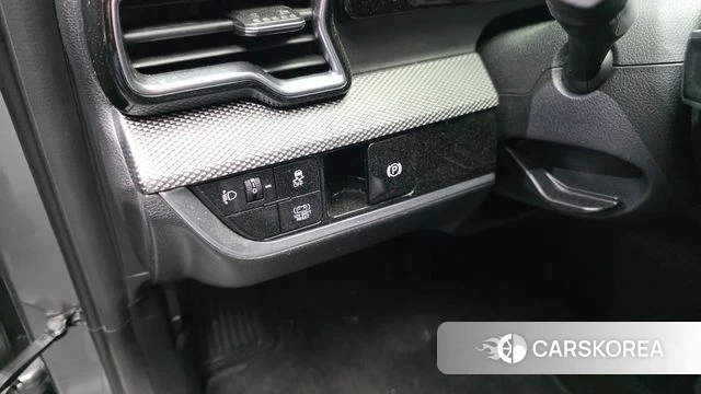 Kia Sportage 5th Generation Hybrid 2024 Серебристо-серый из Кореи, фото 6