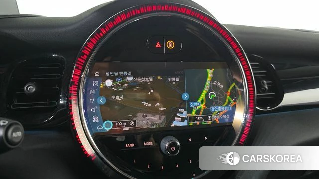 Mini Cooper 2023 Цвет тростника из Кореи, фото 6