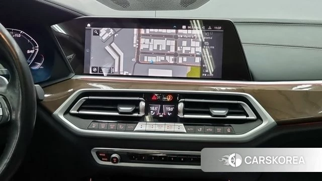 BMW X5 (G05) 2021 Черный из Кореи, фото 6