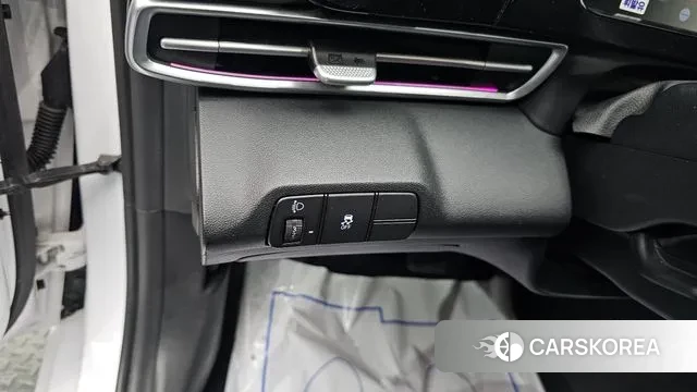 Hyundai The New Avante (CN7) 2023 Белый из Кореи, фото 6