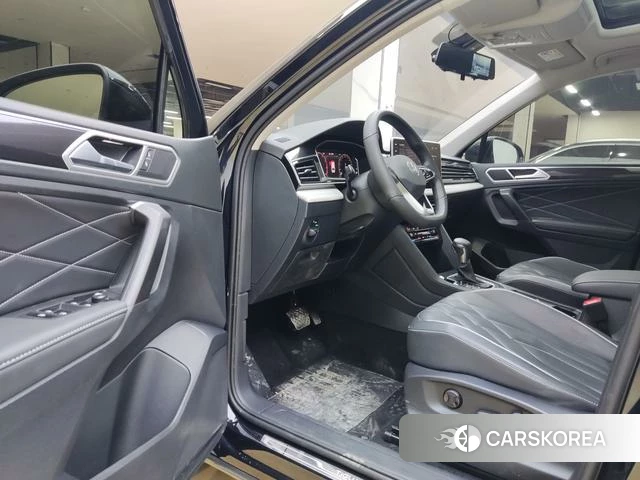 Volkswagen Tiguan L 2022 Черный из Китая, фото 6