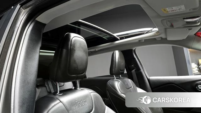 Jeep Cherokee (KL) 2021 Черный из Кореи, фото 6