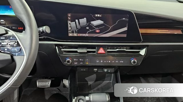 Kia Di Ol Nu Niro 2022 Белый из Кореи, фото 6