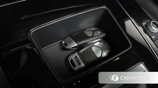 Audi Q5 (FY) 2021 Черный из Кореи, фото 6
