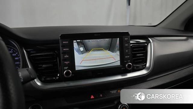 Kia Stonic 2018 Черный из Кореи, фото 6