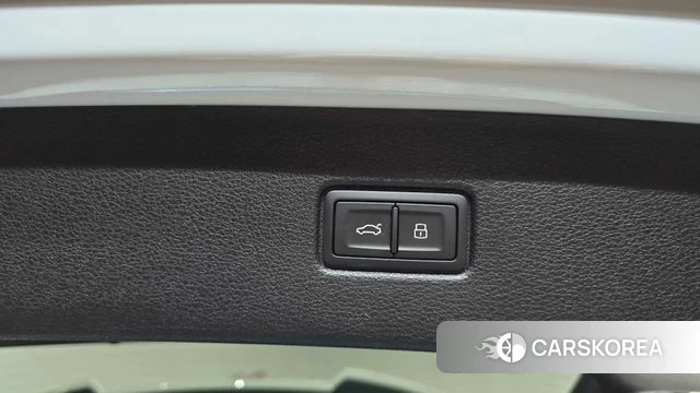 Audi Q7 (4M) 2023 Белый из Кореи, фото 6