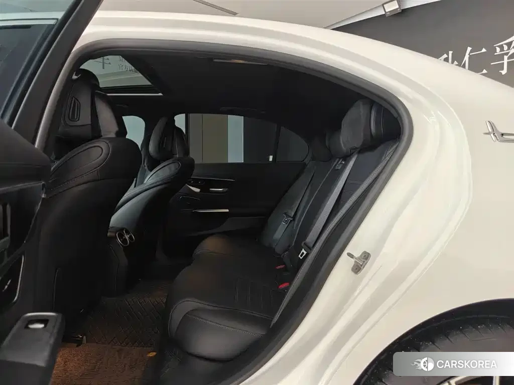 Mercedes-Benz C-class 2025 Белый из Китая, фото 6
