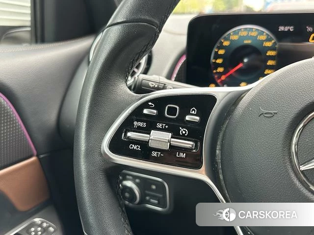 Mercedes-Benz GLB id 4221735 из Китая 6