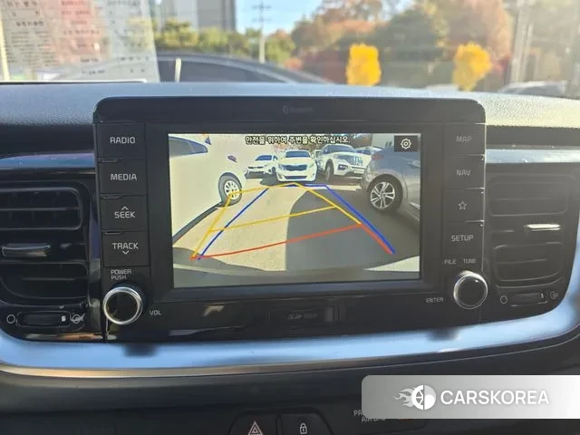 Kia Stonic 2018 Белый из Кореи, фото 6