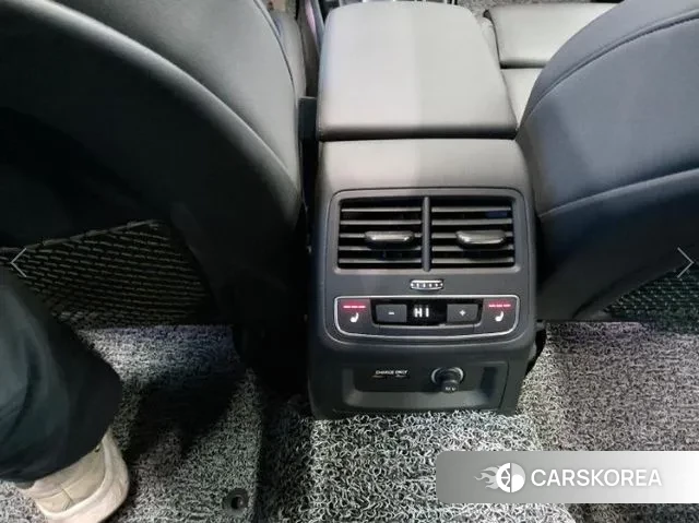 Audi A4 (B9) 2022 Синий из Кореи, фото 6