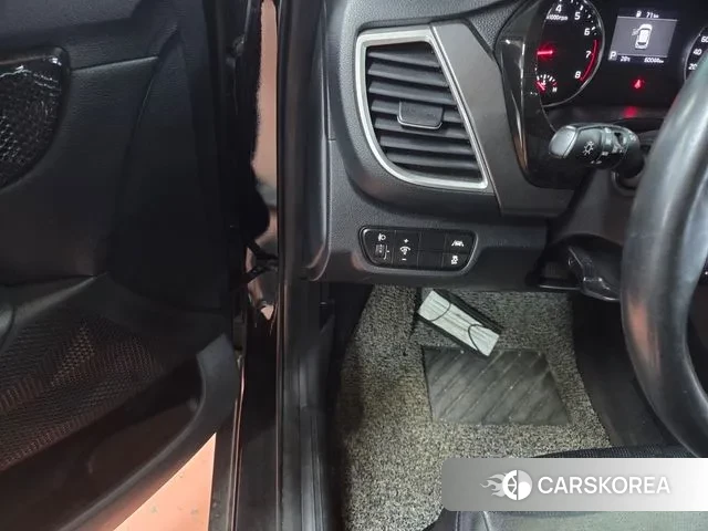 Kia Seltos 2021 Черный из Кореи, фото 6