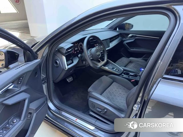 Audi A3 2022 Темно-серый из Китая, фото 6
