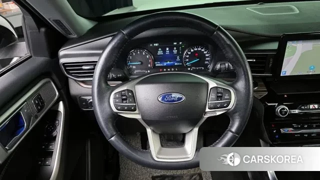 Ford Explorer 6th Generation 2022 Белый из Кореи, фото 6