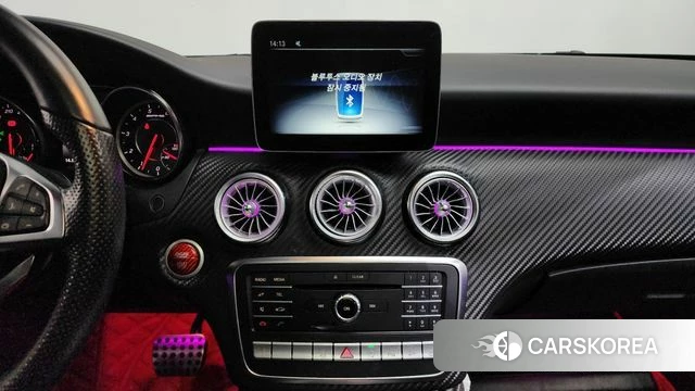 Mercedes-Benz A-Class W176 2018 Белый из Кореи, фото 6