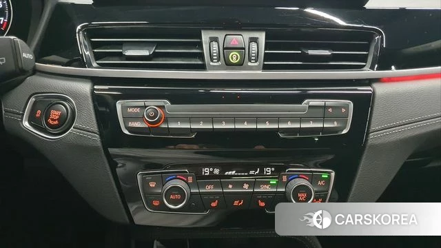 BMW X2 (F39) 2021 Белый из Кореи, фото 6