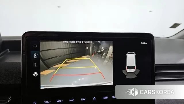 Hyundai Staria 2023 Белый из Кореи, фото 6