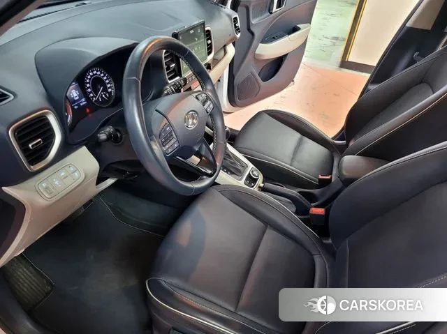 Hyundai Venue 2021 Белый из Кореи, фото 6