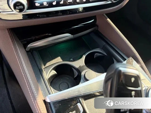 BMW 5 Series (G30) 2021 Белый из Кореи, фото 6