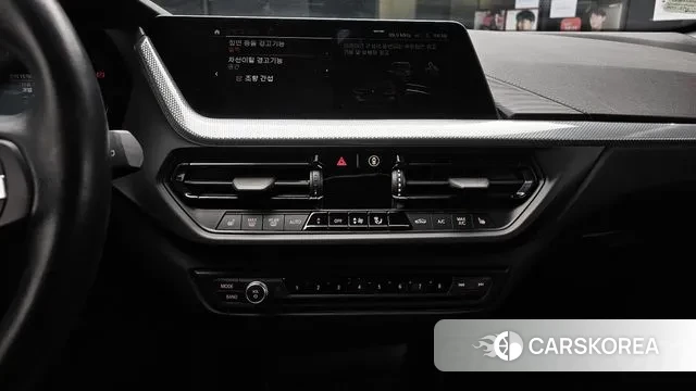 BMW 1 Series (F40) 2022 Черный из Кореи, фото 6