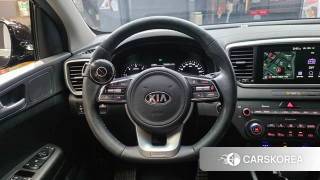 Kia Sportage The Bold 2021 Черный из Кореи, фото 6
