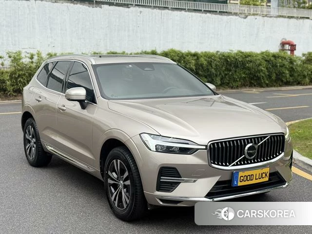 Volvo XC60 2022 Шампань из Китая, фото 6