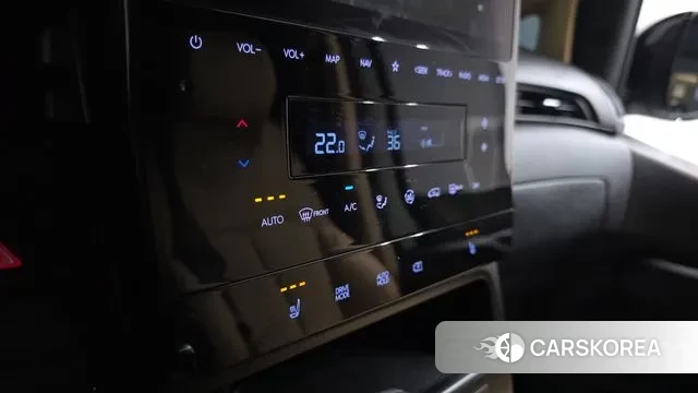 Hyundai Staria 2023 Белый из Кореи, фото 6