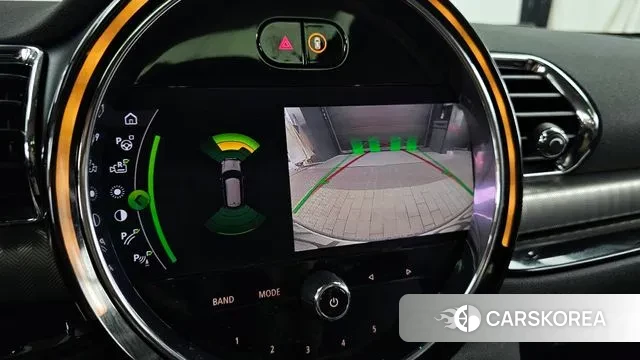 Mini Cooper Clubman 2021 Серебряный из Кореи, фото 6