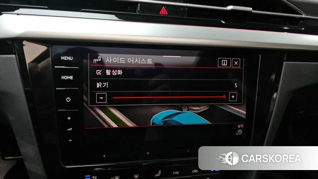 Volkswagen Arteon 2023 Белый из Кореи, фото 6