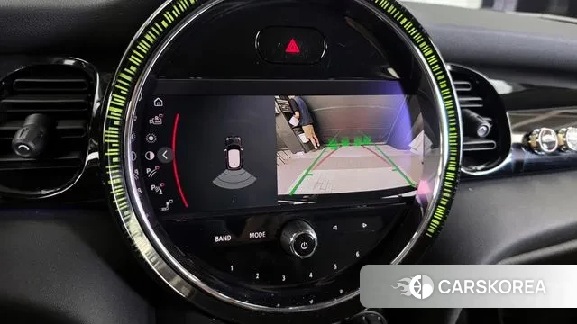 Mini Cooper 2023 Черный из Кореи, фото 6