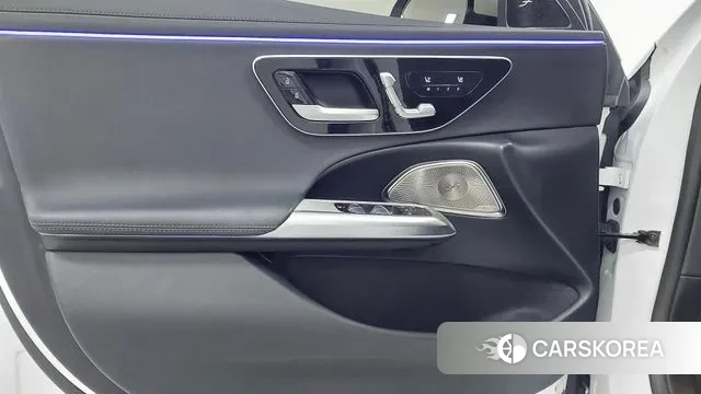 Mercedes-Benz E-Class W214 2024 Белый из Кореи, фото 6