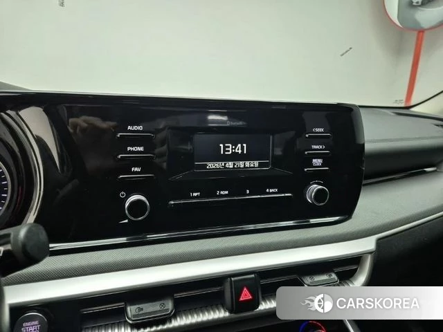 Kia K5 3rd generation 2020 Белый из Кореи, фото 6