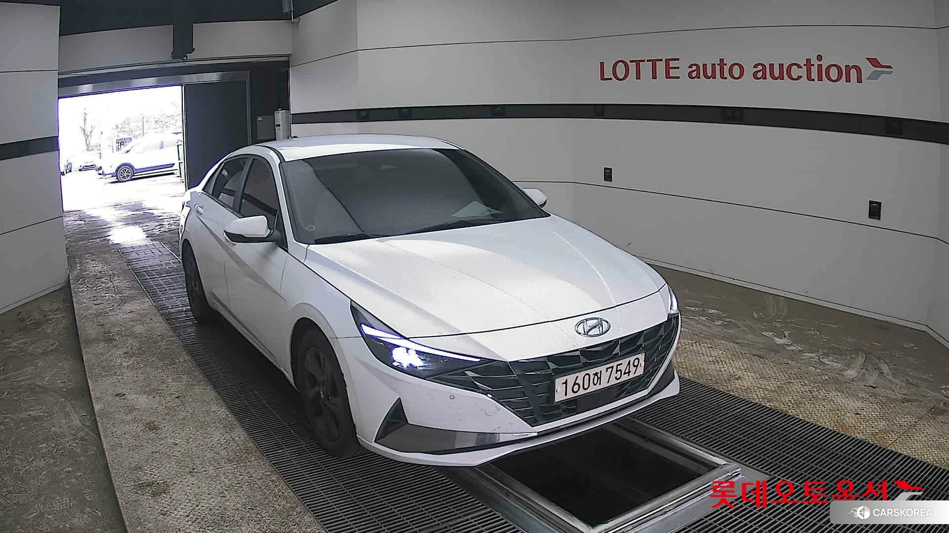 Hyundai Avante 2021 Polar White из Кореи, фото 6