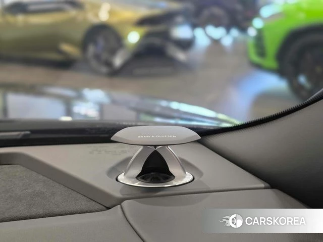 Lamborghini Urus 2023 Синий из Кореи, фото 6