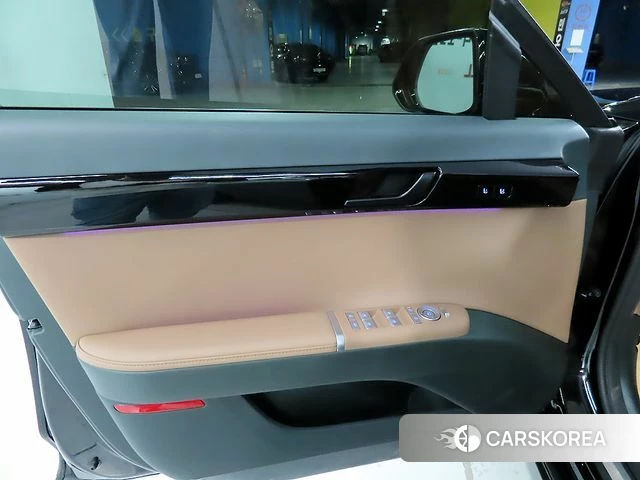 Hyundai Grandeur Hybrid (GN7) 2025 Черный из Кореи, фото 6