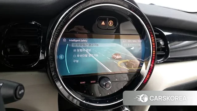 Mini Cooper S Convertible 2023 Светло-зеленый из Кореи, фото 6