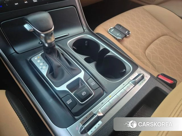 Kia Carnival 4th generation 2022 Черный из Кореи, фото 6