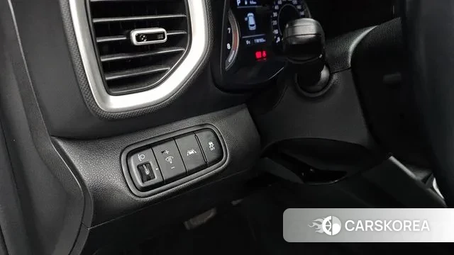 Hyundai Venue 2020 Белый из Кореи, фото 6