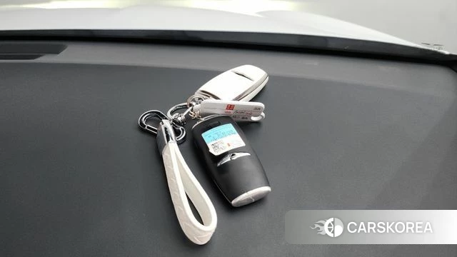 Genesis GV70 2024 Белый из Кореи, фото 6