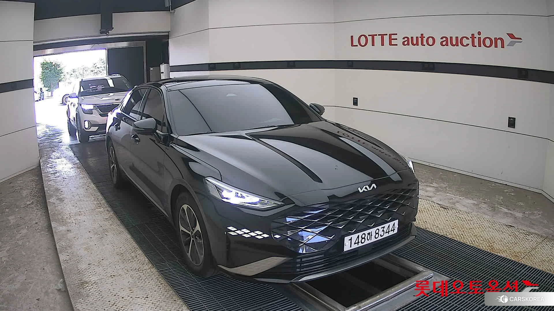 Kia K8 Hybrid 2022 Aurora Black Pearl из Кореи, фото 6