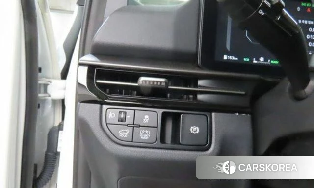 Kia The New Sportage 5th Generation Hybrid 2024 Белый из Кореи, фото 6