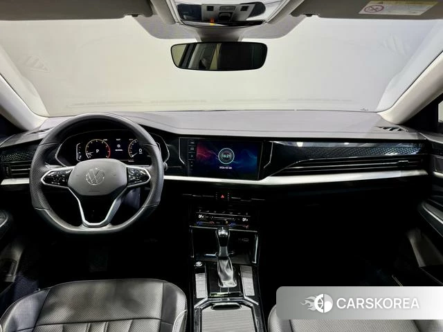 Volkswagen Passat 2024 Черный из Китая, фото 6