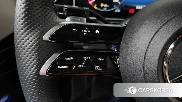 Mercedes-Benz C-Class W206 2023 Белый из Кореи, фото 6