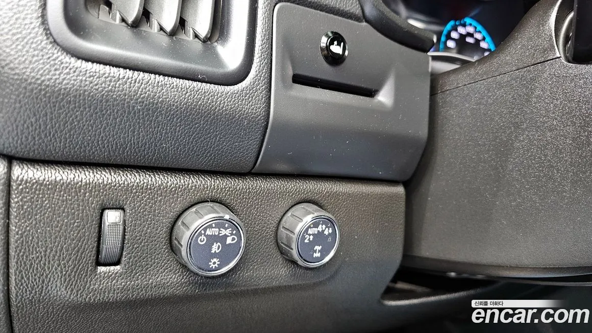 Chevrolet (GM Daewoo) Colorado 2020 Серый из Кореи, фото 6