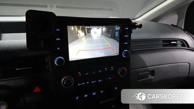 Hyundai Staria 2022 Желтый из Кореи, фото 6