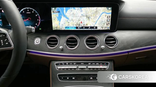 Mercedes-Benz E-Class W213 2023 Белый из Кореи, фото 6