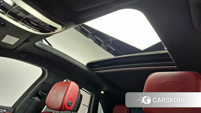 Porsche Macan 2023 Белый из Кореи, фото 6