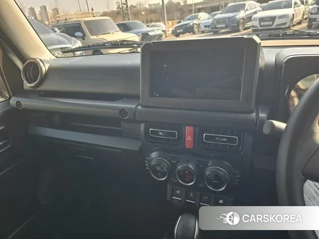 Suzuki Jimny 2024 Черный из Кореи, фото 6