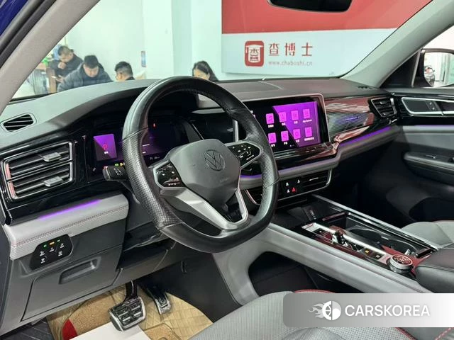 Volkswagen Tourang 2022 Синий из Китая, фото 6
